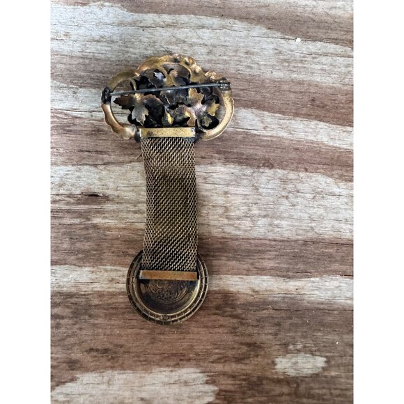 Antique Gold-Toned Mesh Chatelaine Brooch With Floral Motif & Decorative Engrave - Picture 5 of 7